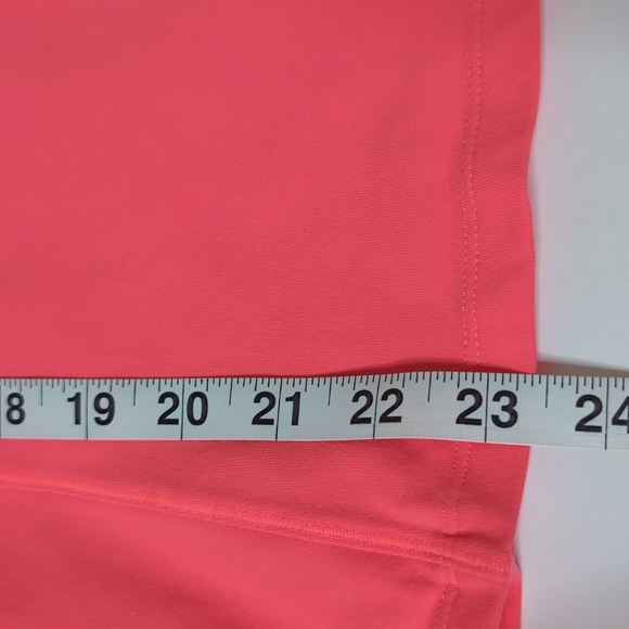 Athleta Coral Sizzle Stripe Fulfillment Tank Built in Shelf Bra Small - Picture 7 of 7